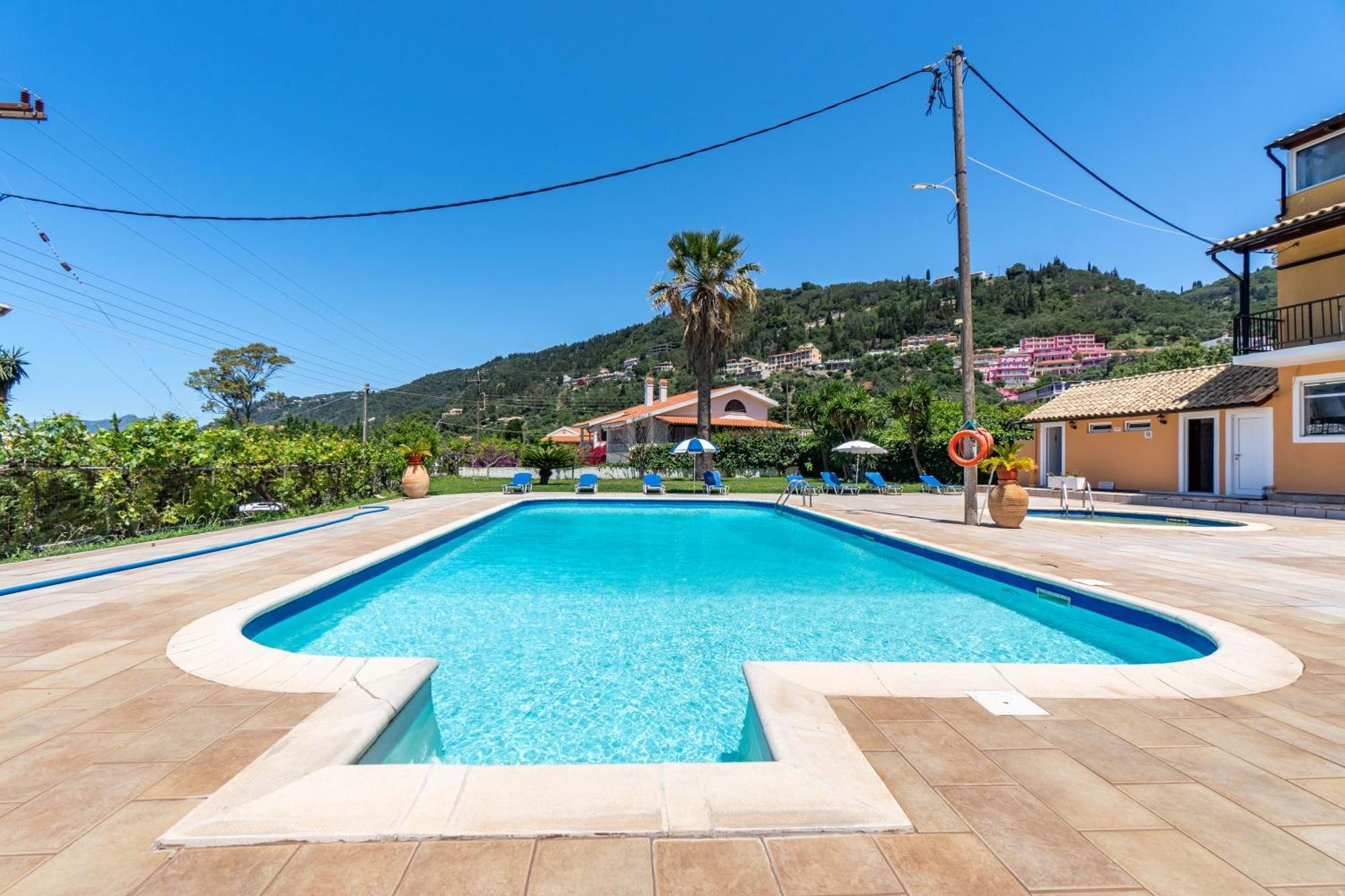 Mires House Side First Floor 8 Agios Gordios (Corfu)